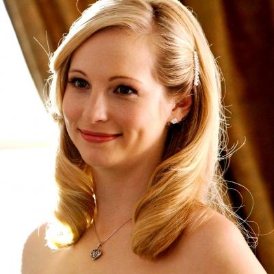 Caroline Forbes (Candice Accola)